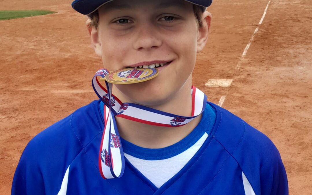 Jonathan bucht mit Pony U14-Mannschaft den USA-Flug